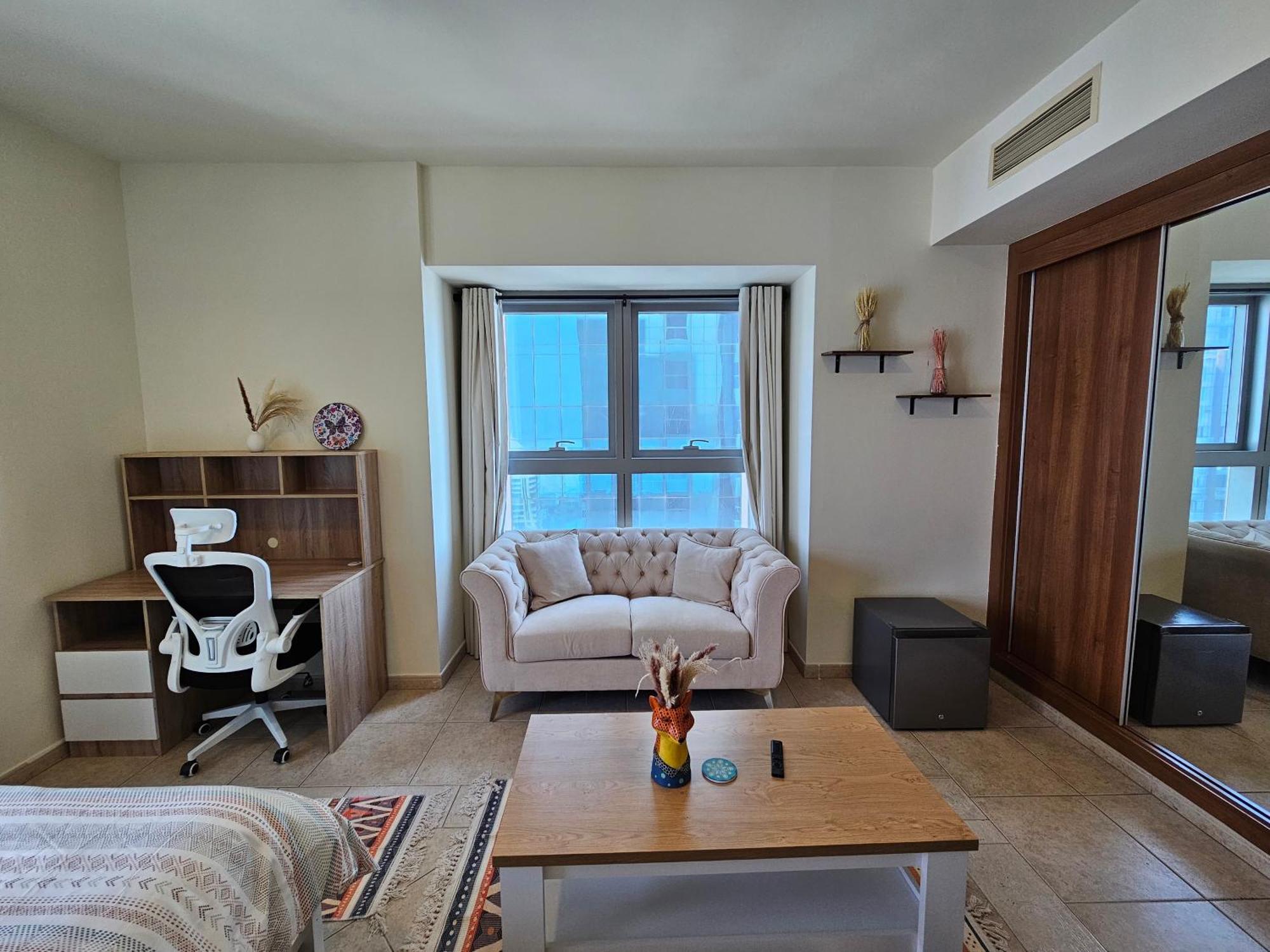 Super Host At Highest Residential Tower In The World, Private Rooms In A Shared Apartment Dubai Quarto foto