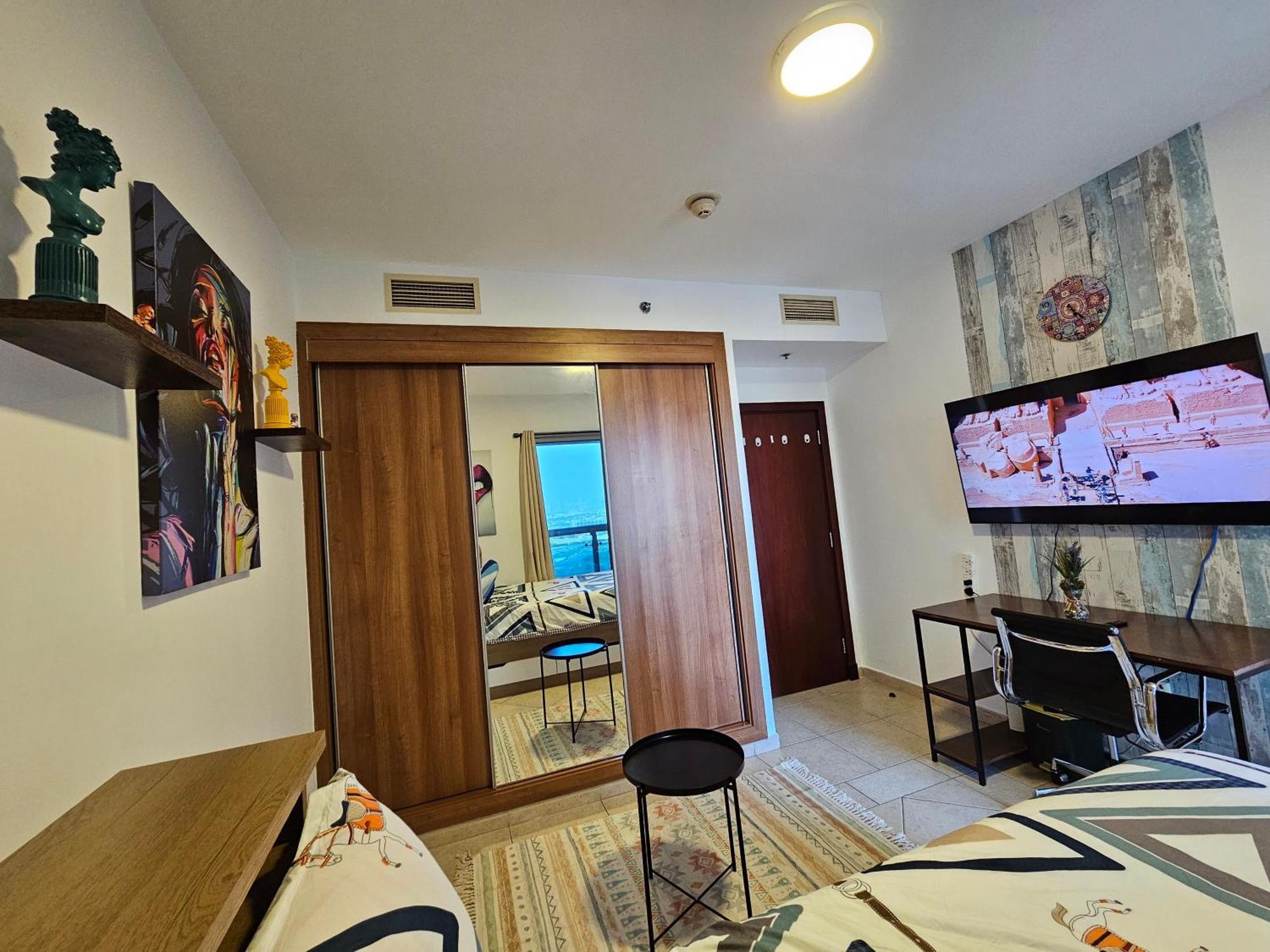 Super Host At Highest Residential Tower In The World, Private Rooms In A Shared Apartment Dubai Quarto foto
